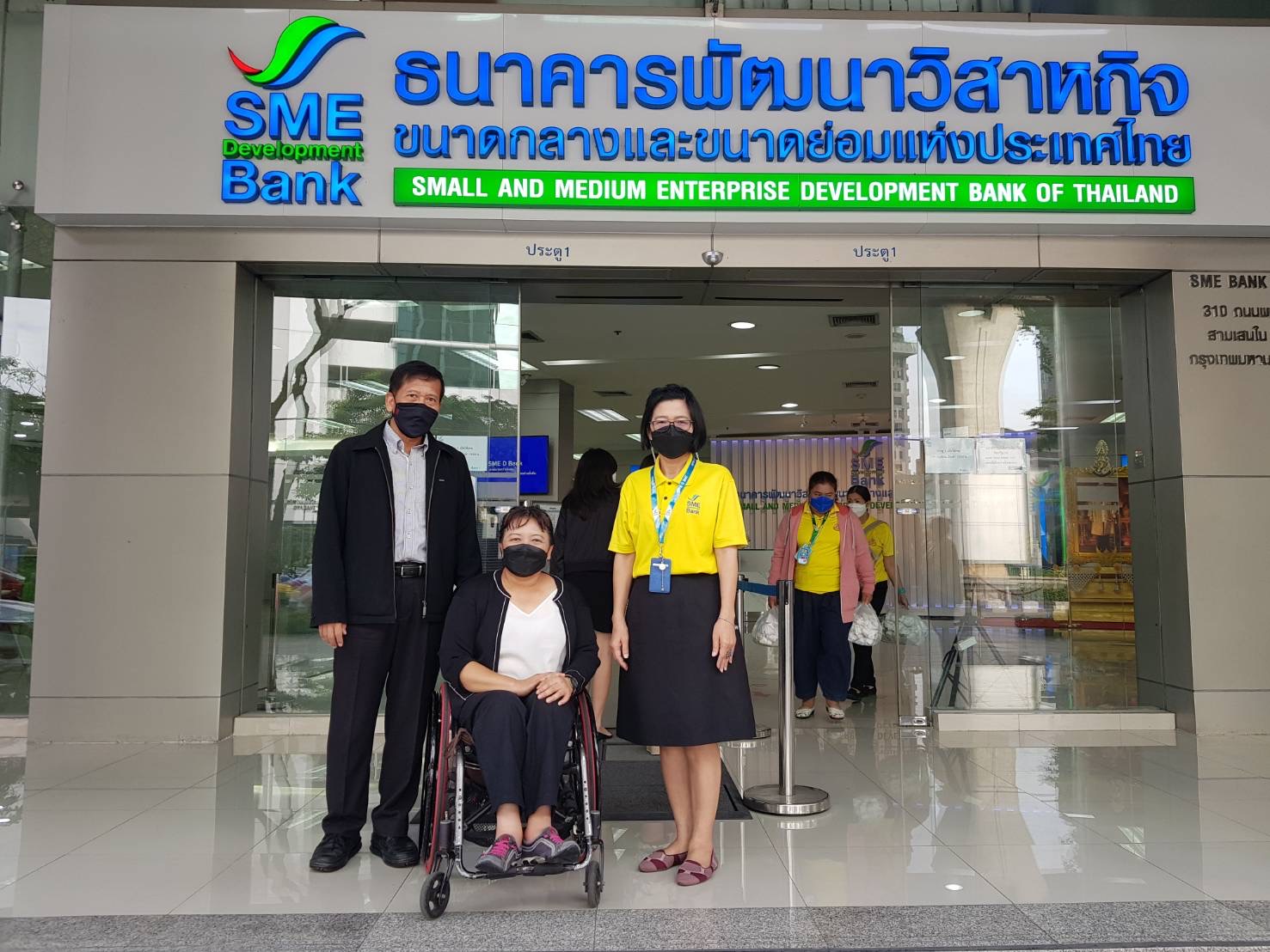 SME D Bank บริจาคอาหารกลางวัน ช่วยเหลือผู้พิการชุมชนคลองเตย