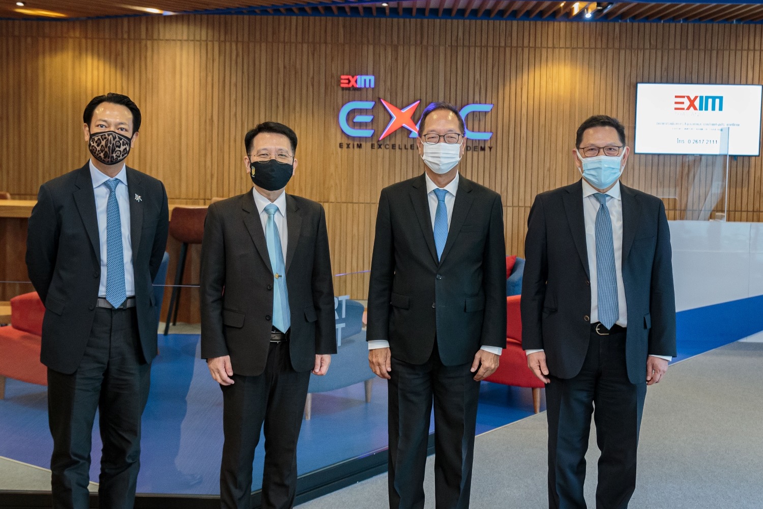 ประธานกรรมการ และกรรมการ EXIM BANK เยี่ยมชมการดำเนินงานธนาคาร ในโอกาสเข้ารับตำแหน่งใหม่